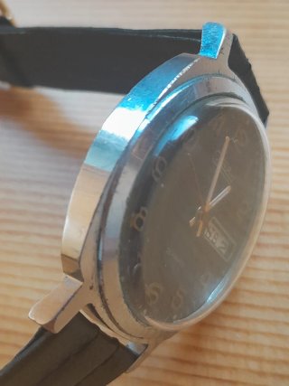 Reloj soviético SLAVA 26 joyas