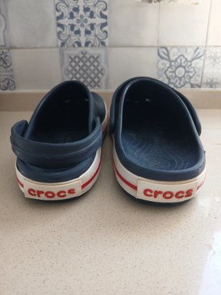Zuecos Crocs Talla 42 Azul