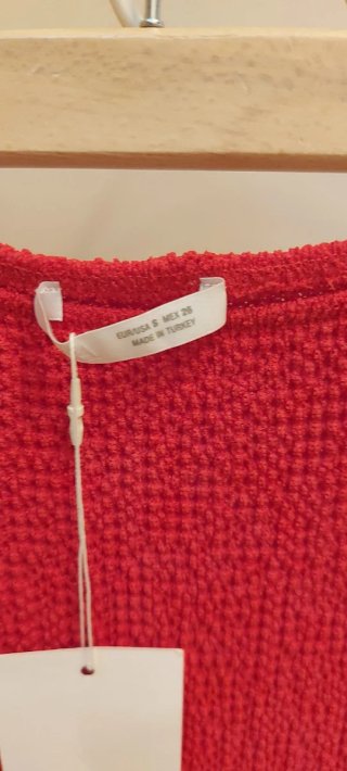 Conjunto Zara Top y Falda Roja Talla S