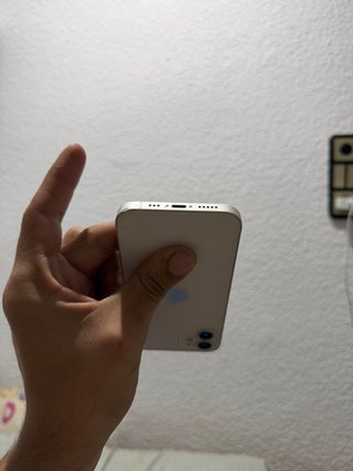 iPhone 12 Blanco Bateria 71%