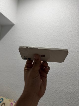 iPhone 12 Blanco Bateria 71%