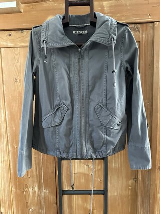 Chaqueta Roxy gris como nueva