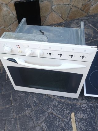 Conjunto Horno y Placa Vitrocerámica Teka