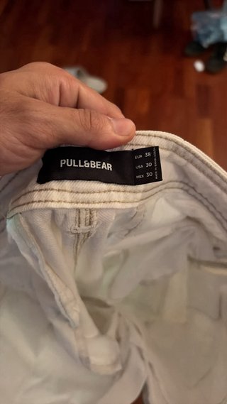 Pantalones cargo beige