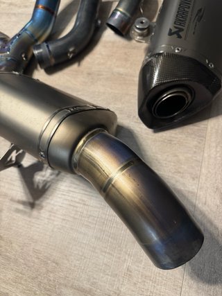 Línea Akrapovic KTM 1290