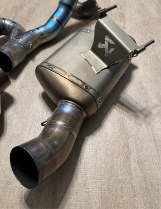 Línea Akrapovic KTM 1290