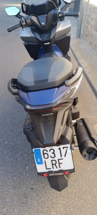 Honda Forza 125 Maxi Scooter
