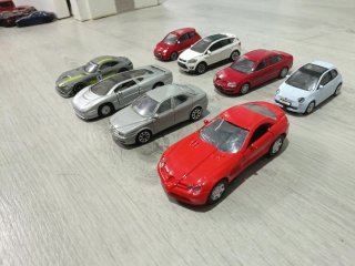Lote de 8 coches de juguete