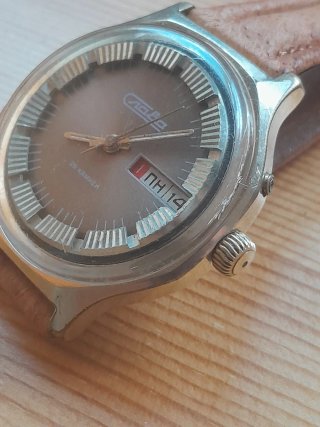 Reloj soviético SLAVA 26 rubíes