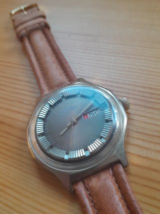 Reloj soviético SLAVA 26 rubíes