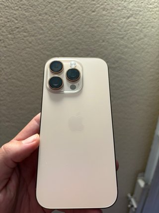 iPhone 16 Pro 256 GB Dorado