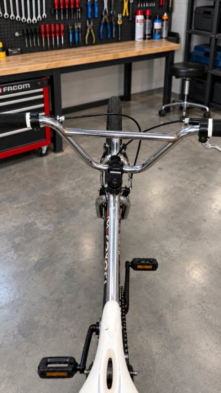 Bicicleta BMX Monty 20