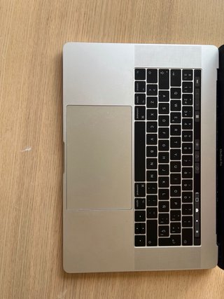 MacBook Pro 15” Touch Bar 2016 16GB
