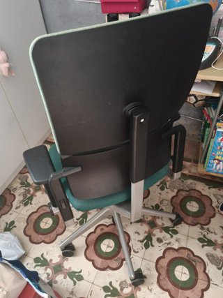 Silla de escritorio Steelcase verde