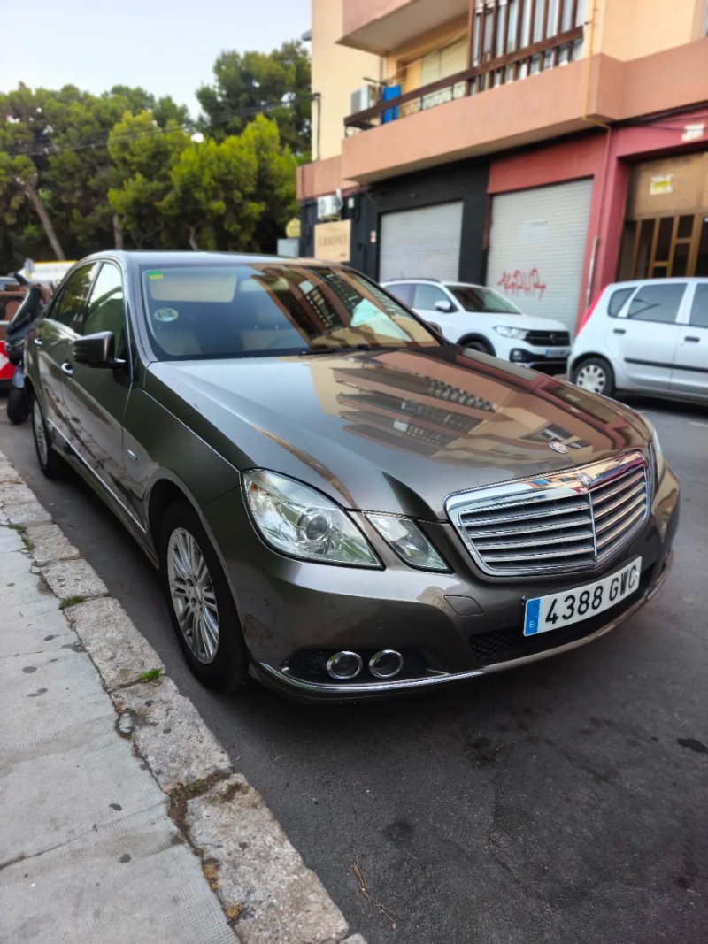 Mercedes-Benz Clase E E 250 CDI BE Avantgarde (W212) 2010