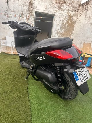 Yamaha XMAX 125 Negra