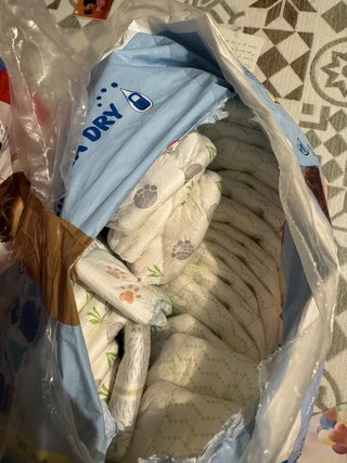 Lote de pañales bebe talla 5 unos 200 aprox