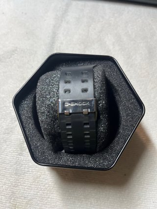 Reloj G-Shock marrón y naranja