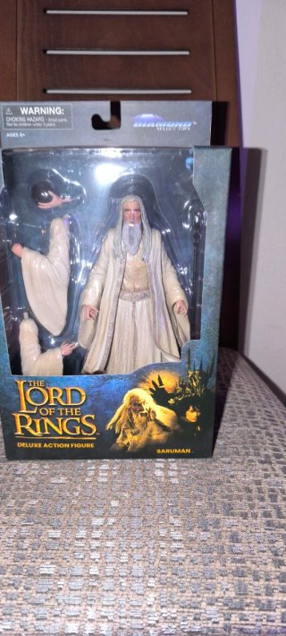 Figura de Acción Saruman El Señor de los Anillos