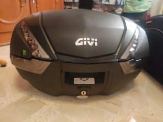Baúl y maletas Givi Honda CBR 600 F