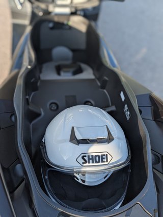 Yamaha XMAX 300 Tech Max Magma