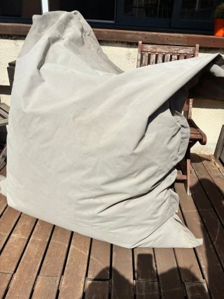 Lumaland Puff Gigante 180x140 Gris