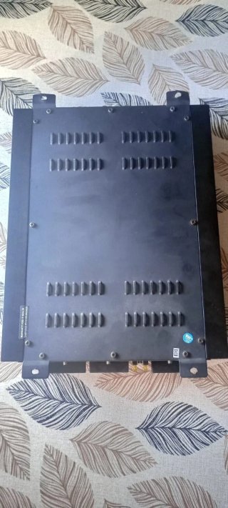 Amplificador Renegade REN 1100 S 4 Canales