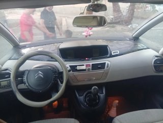 Citroen Grand C4 Picasso 2011