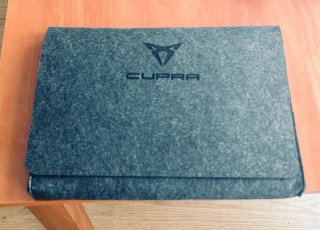 Funda Fieltro 33x42x4 cm – portatile hasta 18"