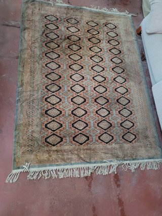 ALFOMBRA ORIENTAL DE RAYÓN