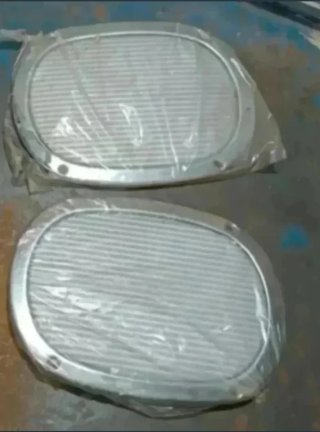 Rejillas altavoz Ovaladas Cromadas