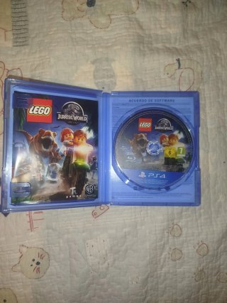 LEGO Jurassic World PS4