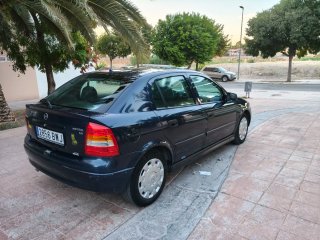 Opel Astra 2002