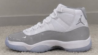Jordan 11 Gris y Blanco