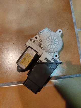 Motor elevalunas Golf 4 VW