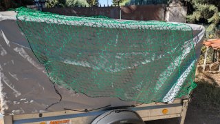 Remolque ligero con toldo