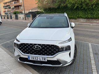 Hyundai Santa Fe PHEV 4x4 265 CV · 7 plazas