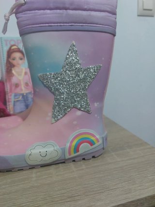 Botas de agua Gioseppo arcoíris y estrella