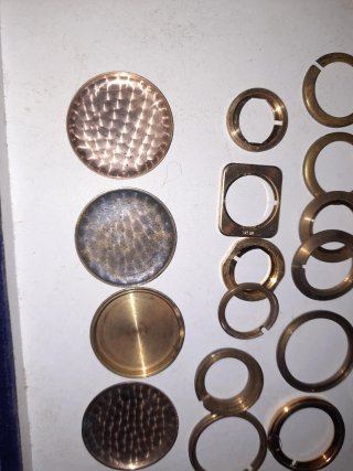 Ferma meccanismo orologio metallo più 4 fondelli