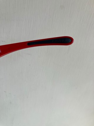 Occhiali da sole Prada Vintage Y2K Rossi