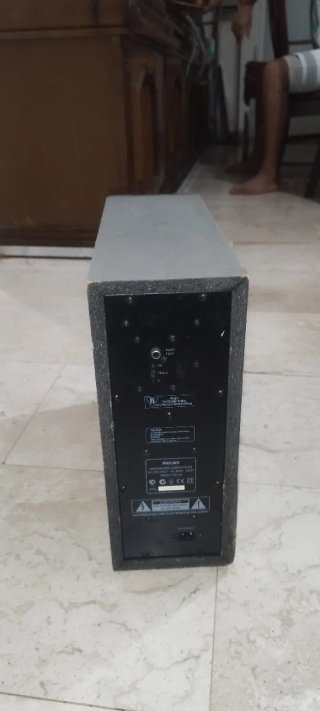 Philips Subwoofer Activo 75W