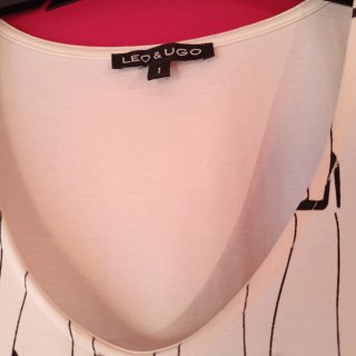 Camiseta LEO & UGO estampado tacones talla S