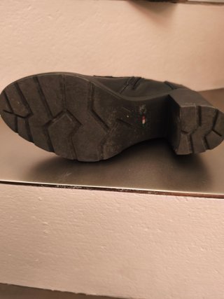Anfibi Nero Giardini tacco nero