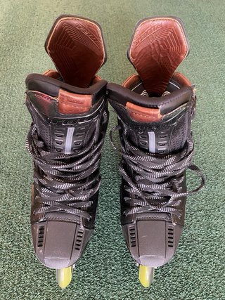 Patines TOUR Volt Spitfire Hockey Línea