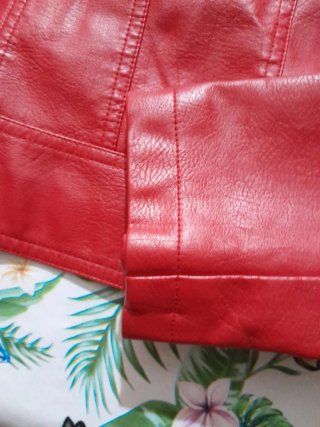 Chiodo in pelle donna rosso