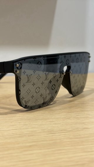 Gafas Louis Vuitton Waimea Negras