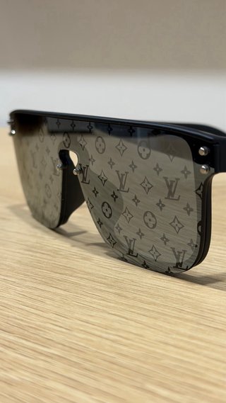 Gafas Louis Vuitton Waimea Negras