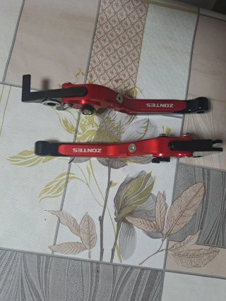Maneta de freno ZONTES roja