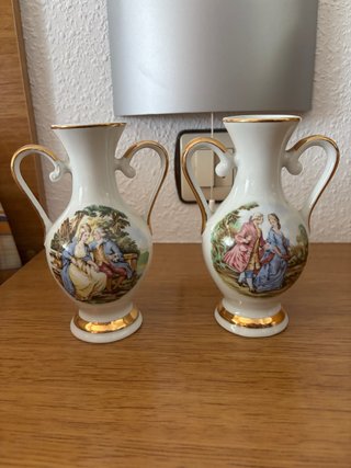 Juego de 2 jarrones de porcelana dorados