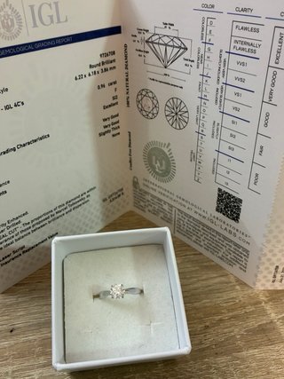 Anillo Oro 18k Diamante Natural 0.96ct F/SI2